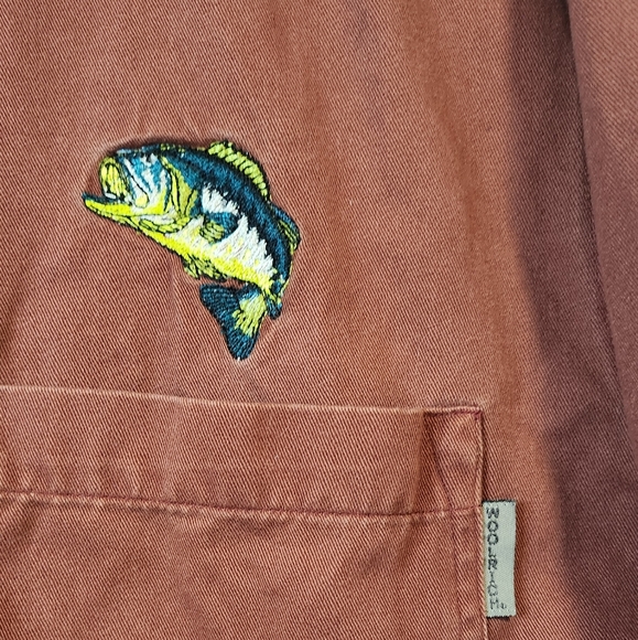 Woolrich Men's Red Button-Up Shirt with Fish Embroidery - Picture 4 of 7